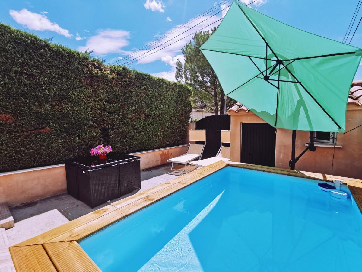 Studio Privatif Climatise , Terrasse Et Piscine แปร์นส์-เลส์-ฟงแตนส์ ภายนอก รูปภาพ