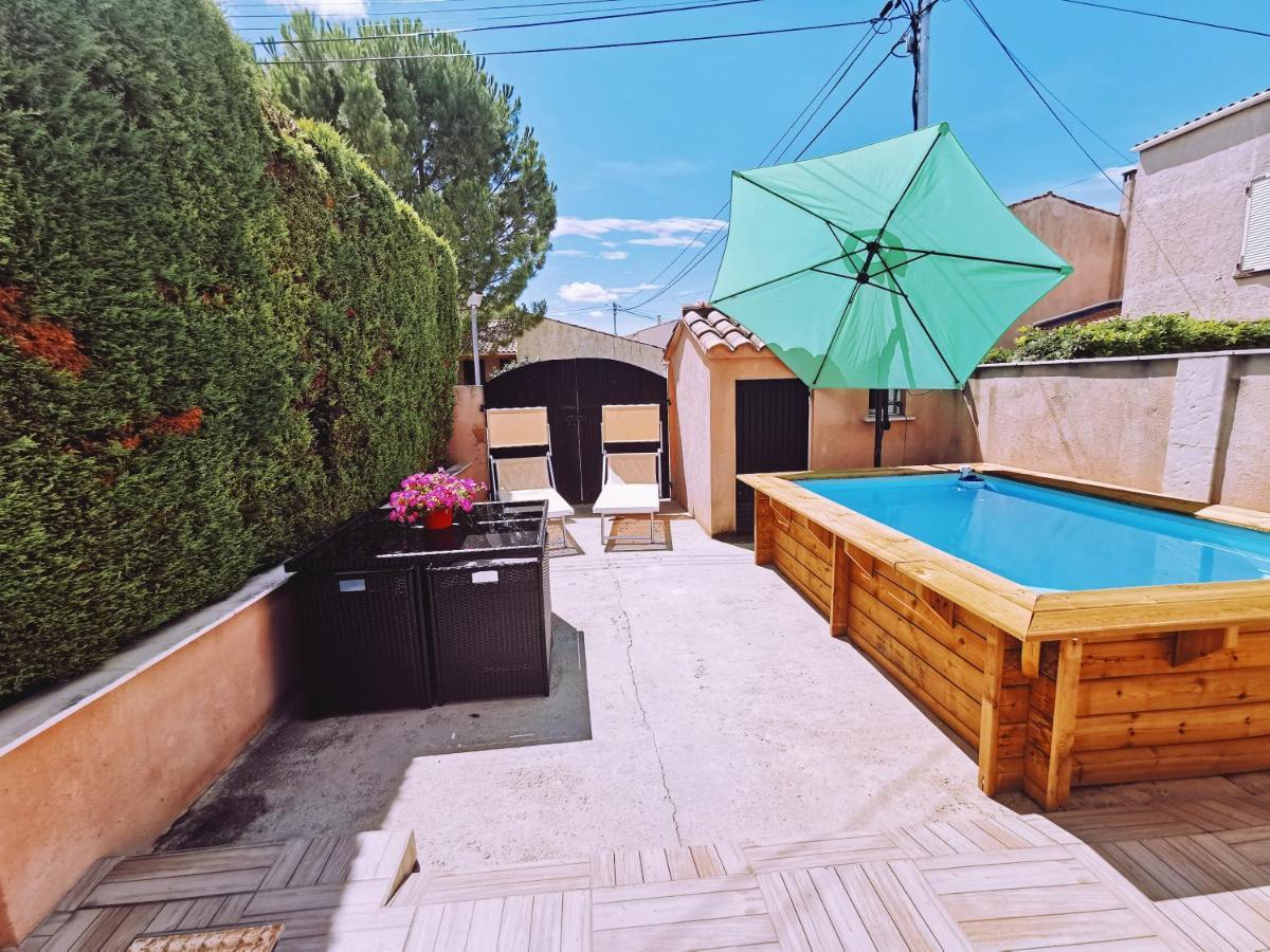 Studio Privatif Climatise , Terrasse Et Piscine แปร์นส์-เลส์-ฟงแตนส์ ภายนอก รูปภาพ